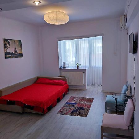 Garsoniera Centrul Bucurestiului Apartment Exterior photo